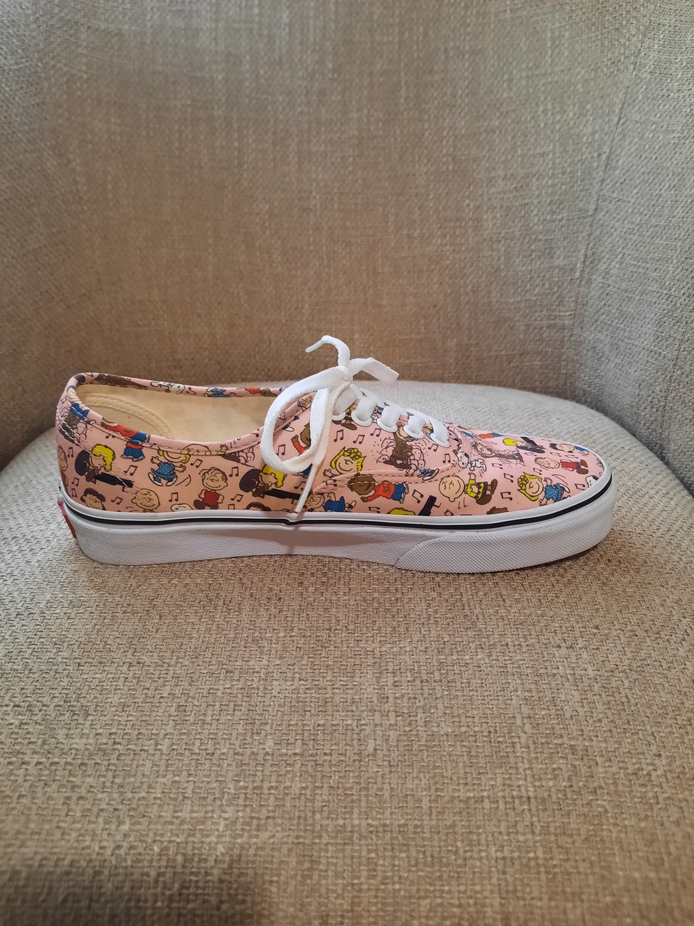 Vans x Peanuts Womens Dance Party Pink Graphic Lace-Up Sneakers - Picture 9 of 11